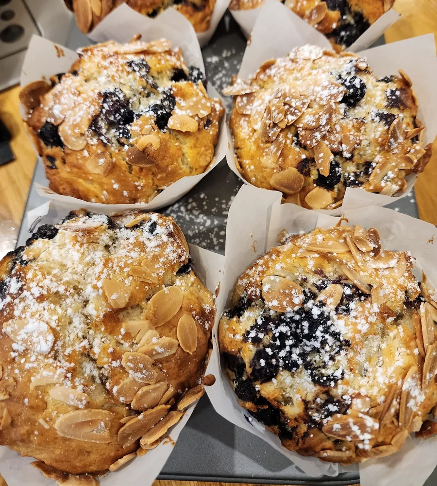 Golden berry muffins